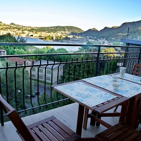 The Blue - Lake / City View Modern Apt Near Villa Olmo Como Exterior foto